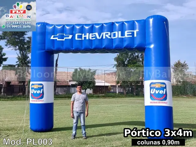 Portal inflável promocional para concessionária Chevrolet Uvel